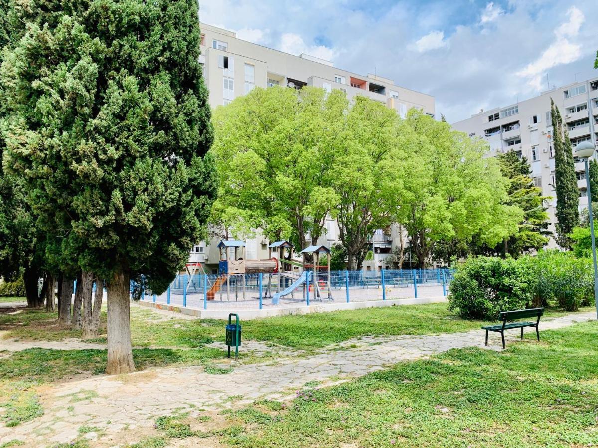 The L Place By Split Right Place Экстерьер фото